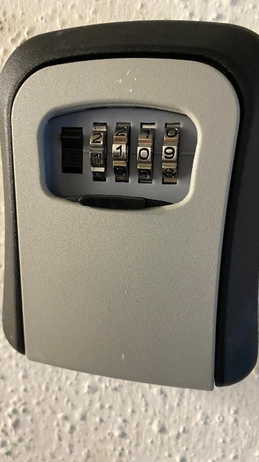 H1 Apartmanok ブダペスト エクステリア 写真