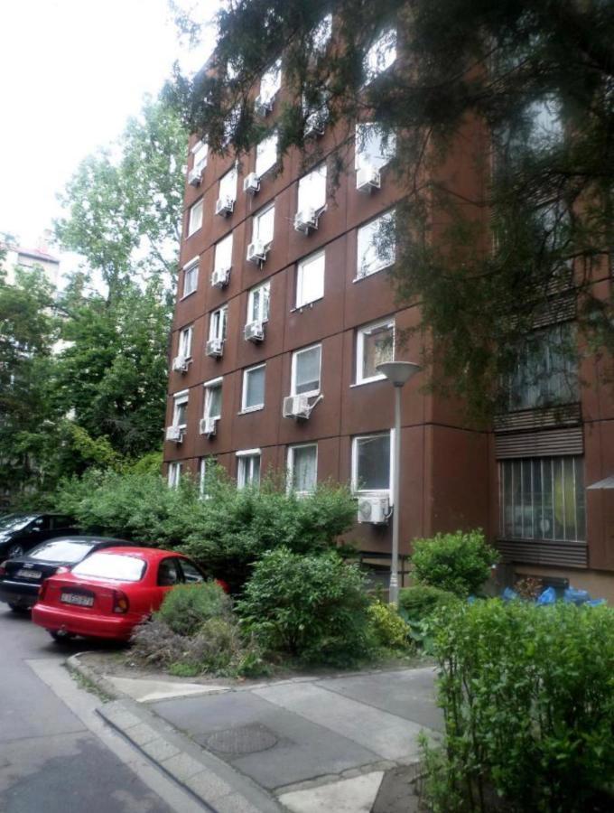 H1 Apartmanok ブダペスト エクステリア 写真